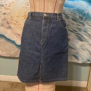 Womens denim skirt size 16